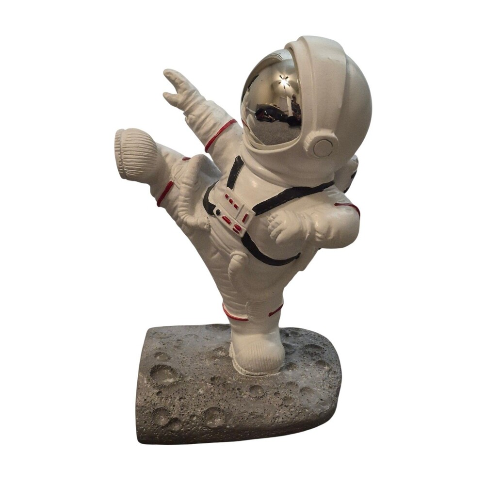 Brubaker Figurine Astronaut In Karate Pose High Kick 7.5 Inch Spaceman